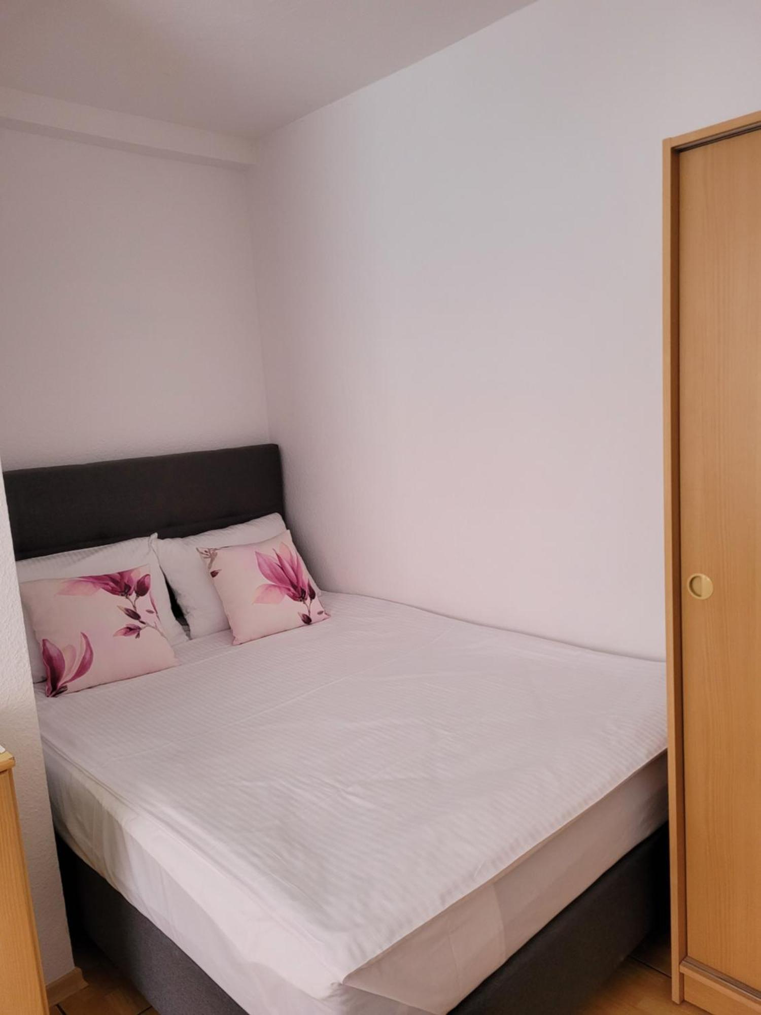 Homestay Orka Dzwirzyno